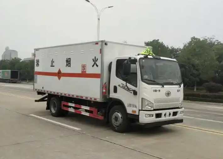 休宁爆破器材运输车可以上高速吗？