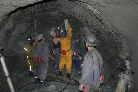 休宁工程爆破中的危险因素分析以及应对工程爆破危险的措施